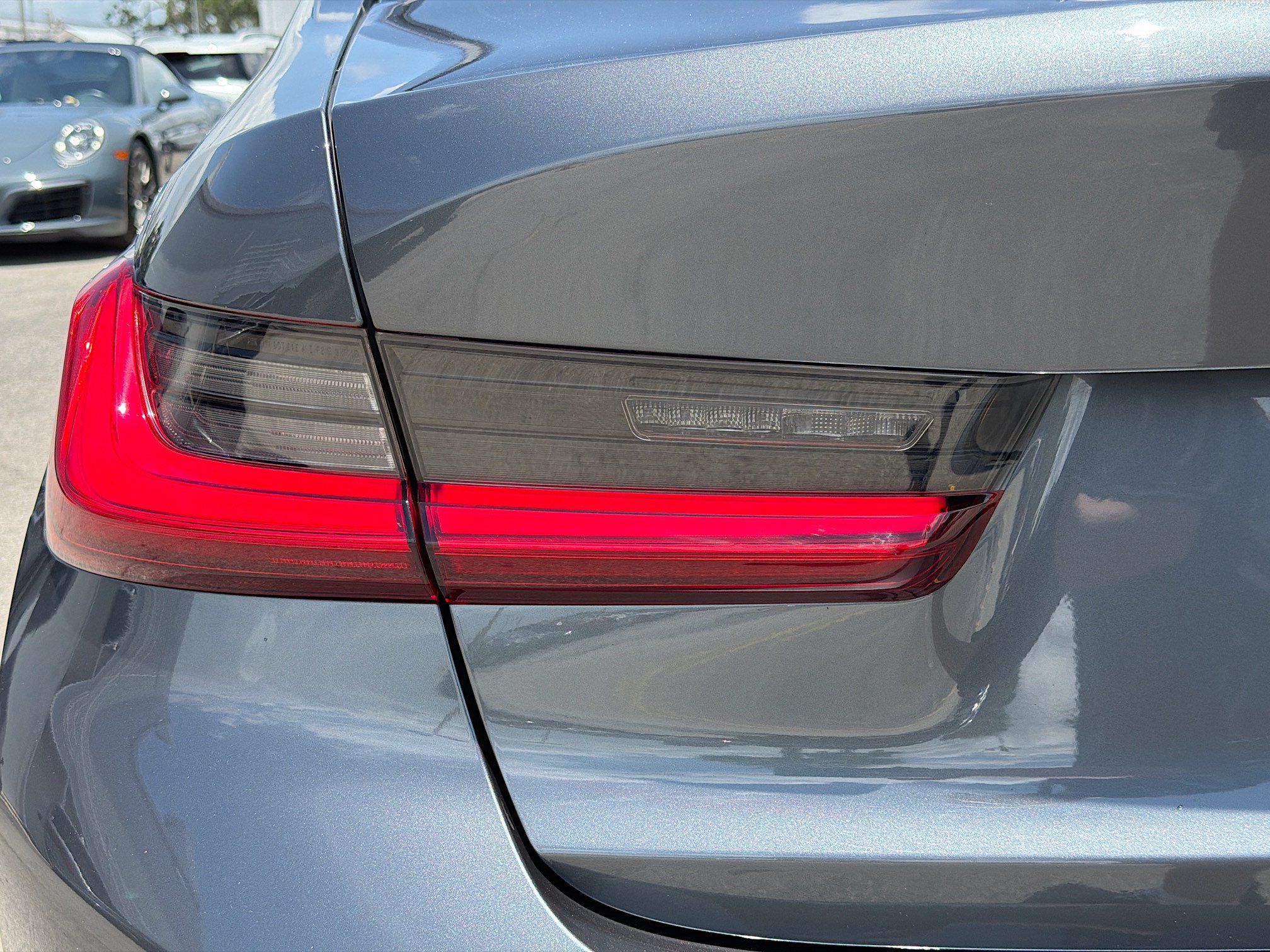 Used 2021 BMW 330i Sedan w/ Premium Package RWD image 10