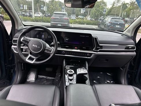 Used 2023 Kia Sportage EX image 37