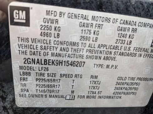 Used 2017 Chevrolet Equinox LS FWD image 32