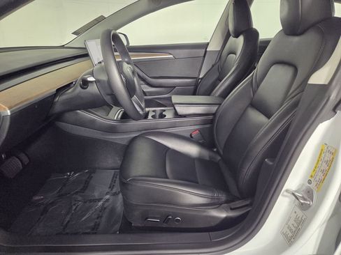 Used 2023 Tesla Model 3 Standard Range image 11