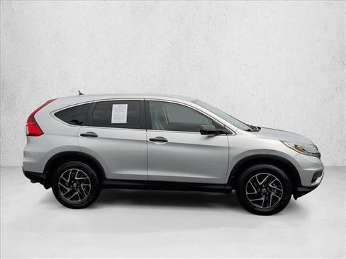 Used 2016 Honda CR-V SE image 4