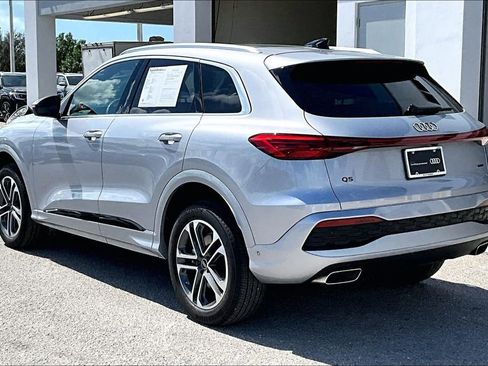 Certified 2025 Audi Q5 2.0T Premium Plus w/ Premium Plus image 7