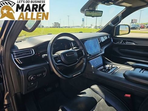 Used 2024 Jeep Grand Wagoneer L Series II w/ Quick Order Packagew 28T AWD/4WD image 10