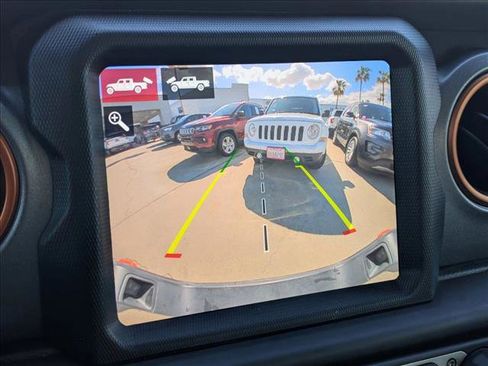 Used 2021 Jeep Gladiator Mojave image 14