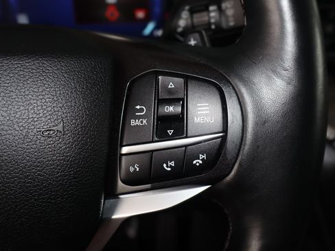 Used 2020 Ford Explorer Platinum w/ Premium Technology Package AWD/4WD image 22