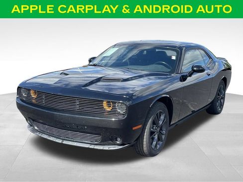 Used 2022 Dodge Challenger SXT w/ Blacktop Package AWD/4WD image 4