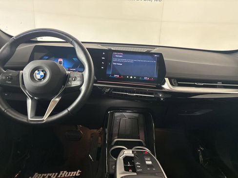 Used 2025 BMW X1 xDrive28i image 20