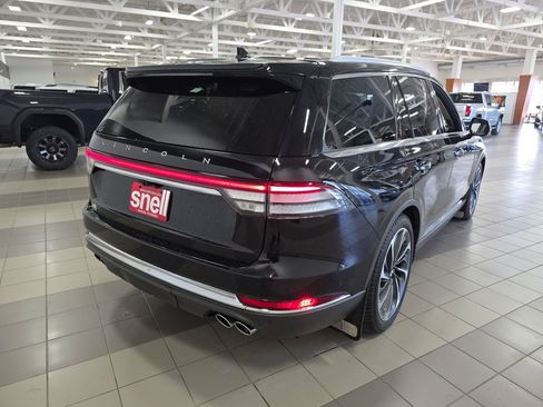 Used 2020 Lincoln Aviator Reserve w/ Equipment Group 202A AWD/4WD image 5