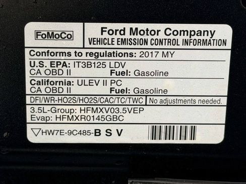 Used 2017 Ford Explorer Sport w/ Equipment Group 401A AWD/4WD image 40