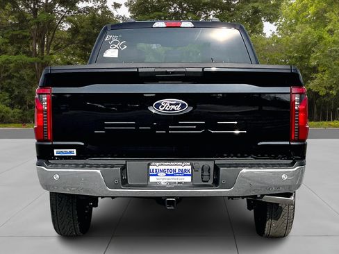 New 2026 Ford F150 XLT w/ XLT Chrome Appearance Package AWD/4WD image 4