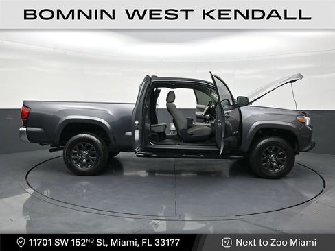Used 2022 Toyota Tacoma SR5 image 29
