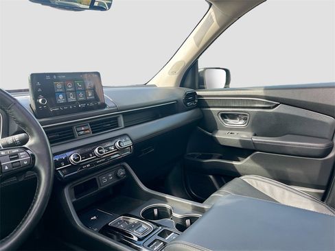 Used 2023 Honda Pilot Elite image 24