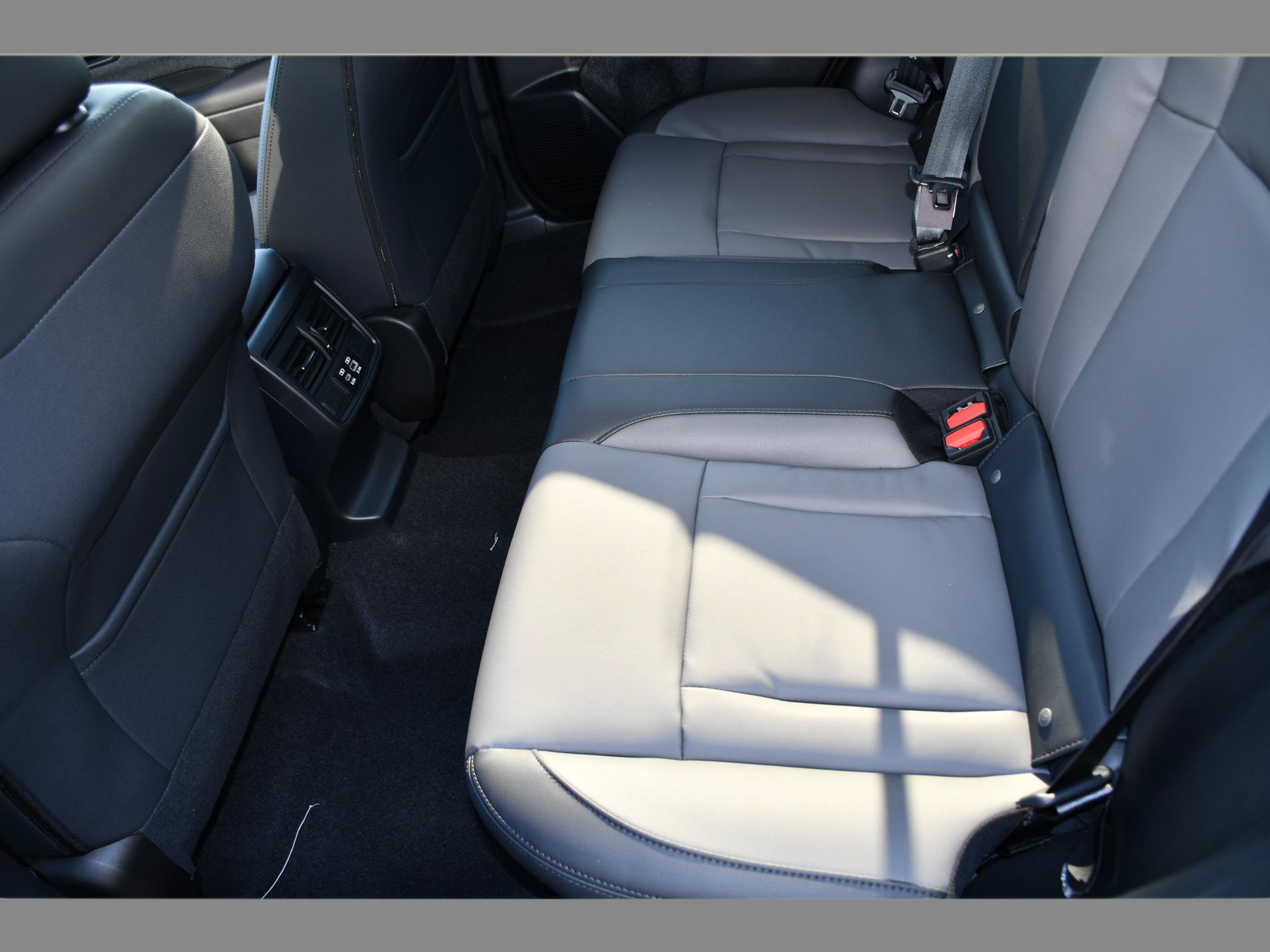 New 2026 Subaru Outback Premium AWD/4WD image 15