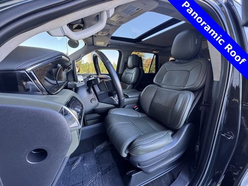 Used 2023 Lincoln Navigator Black Label image 5