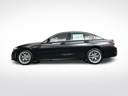 New 2026 BMW 330i xDrive Sedan w/ Convenience Package image 34