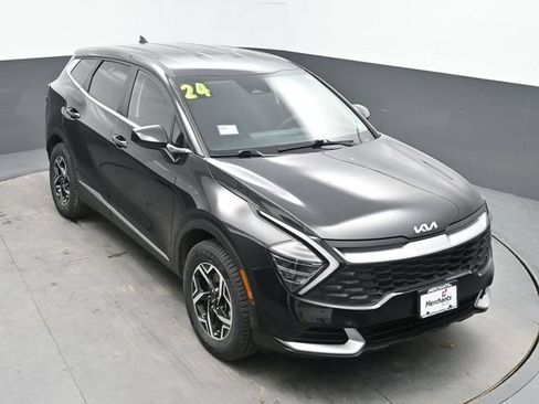 Used 2024 Kia Sportage LX AWD/4WD image 18