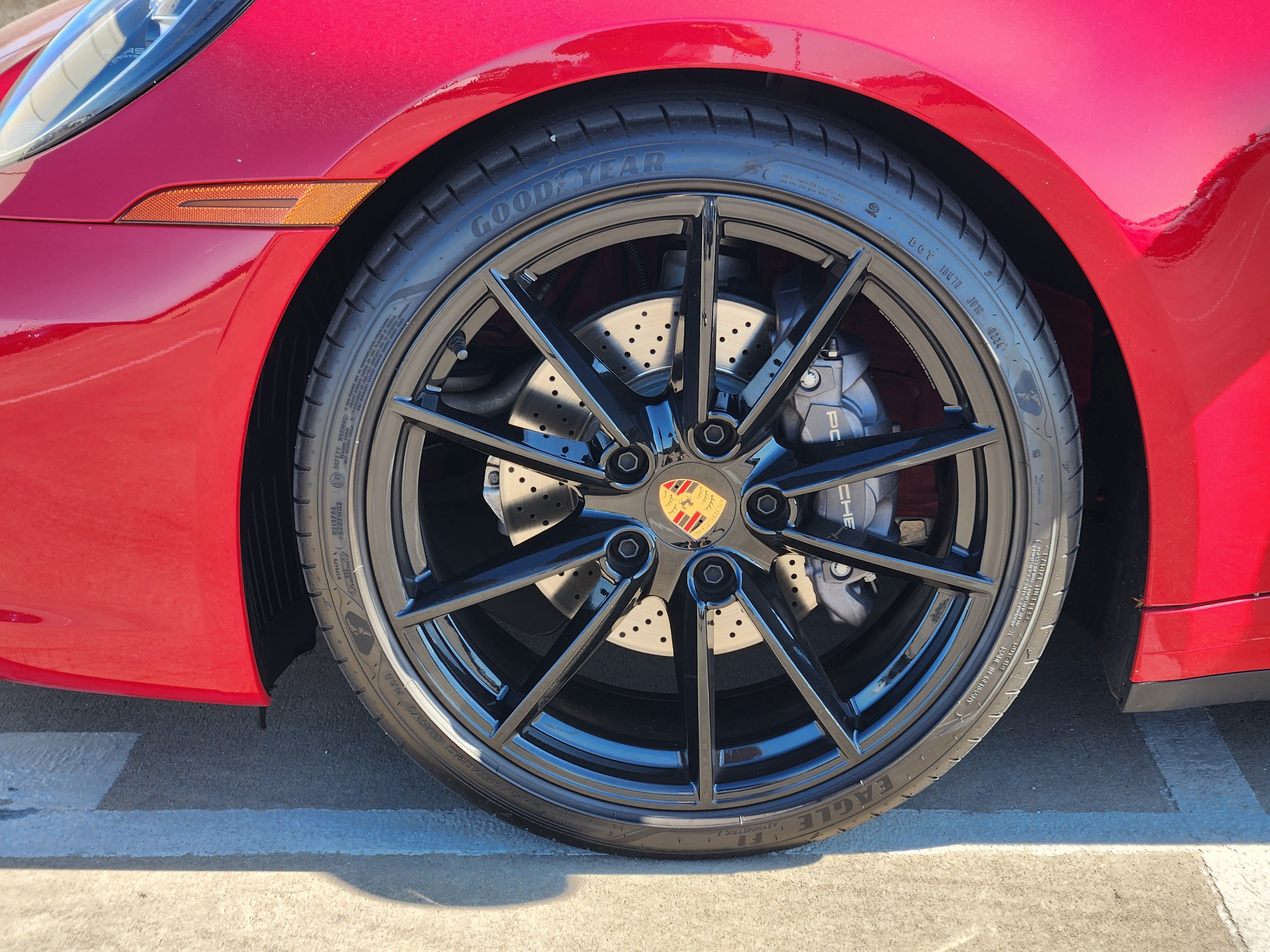 Certified 2024 Porsche 911 Carrera RWD image 17