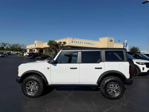 New 2025 Ford Bronco Badlands image 29