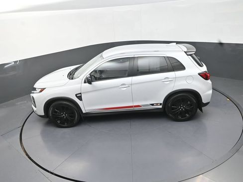 Used 2024 Mitsubishi Outlander Sport Ralliart AWD/4WD image 16