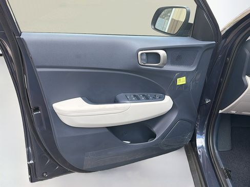 New 2026 Hyundai Venue SEL image 21