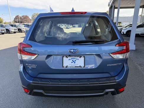 Used 2022 Subaru Forester image 4