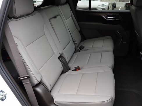 New 2026 GMC Yukon Elevation w/ LPO, Floor Liner Package image 24