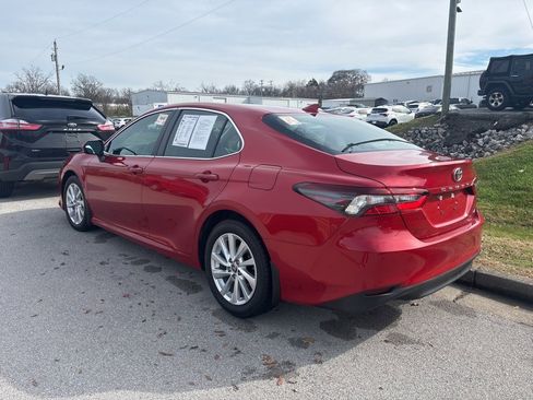 Used 2023 Toyota Camry LE image 6