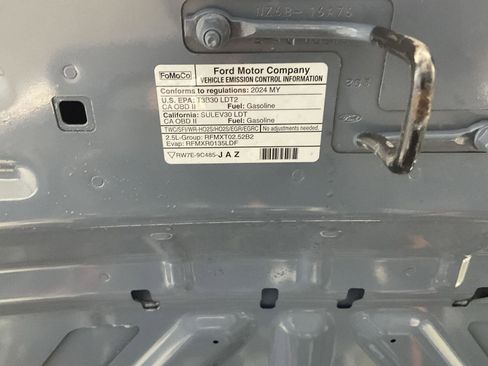 Used 2024 Ford Maverick Lariat FWD image 24