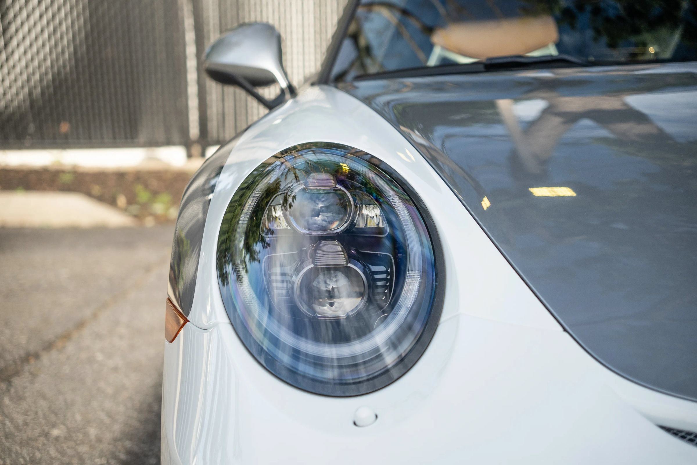 Used 2019 Porsche 911 Speedster RWD image 7
