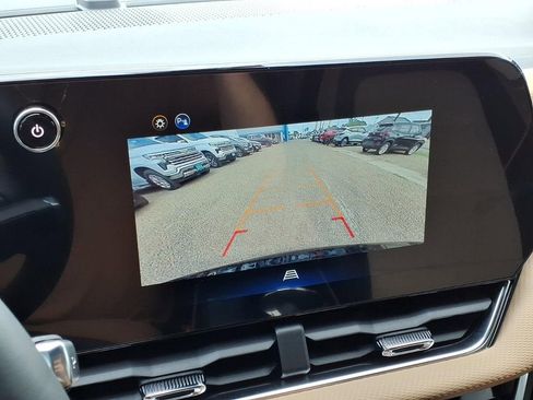 New 2026 Chevrolet Equinox ACTIV AWD/4WD image 18