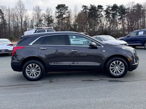 Used 2018 Cadillac XT5 Luxury w/ Driver Awareness Package image 8
