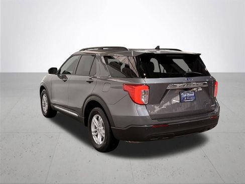 Used 2022 Ford Explorer XLT AWD/4WD image 14