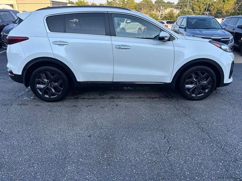 Used 2020 Kia Sportage S w/ S FWD Sunroof Package image 2