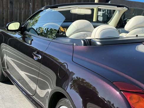 Used 2004 Lexus SC 430 Convertible RWD image 23