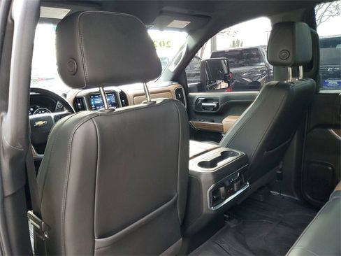 Certified 2022 Chevrolet Silverado 3500 High Country w/ Technology Package image 12