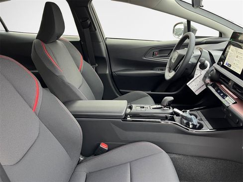 New 2026 Toyota Prius Plug-In Hybrid image 26