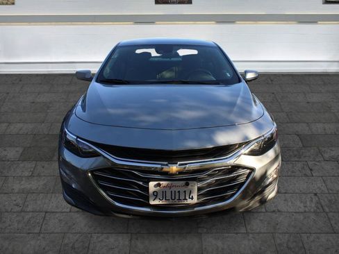 Used 2024 Chevrolet Malibu LT FWD image 2