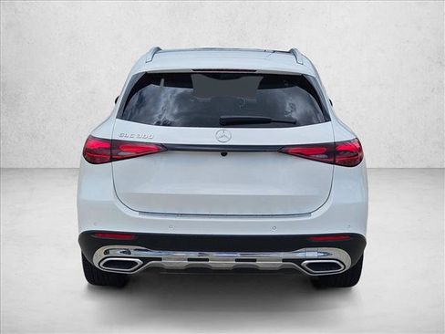 Certified 2026 Mercedes-Benz GLC 300 image 6