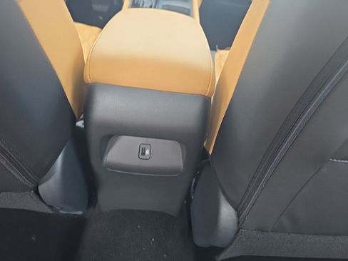 New 2025 Nissan Sentra SV w/ SV Premium Package image 14