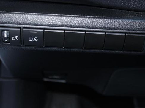 Certified 2023 Toyota Corolla LE image 15