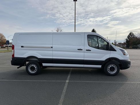 New 2026 Ford Transit 250 Low Roof w/ Load Area Protection Package RWD image 2
