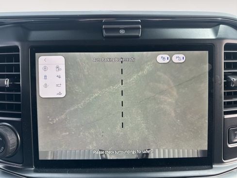 Used 2025 Ford F250 Lariat w/ Lariat Ultimate Package AWD/4WD image 53