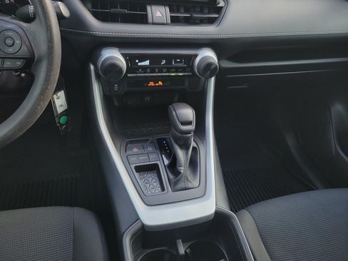 Used 2023 Toyota RAV4 LE FWD image 19