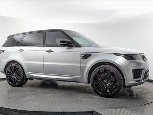 Used 2019 Land Rover Range Rover Sport HSE Dynamic AWD/4WD image 9