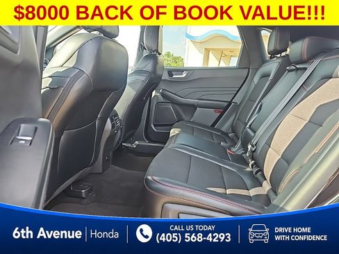 Used 2025 Ford Escape ST-Line AWD/4WD image 14