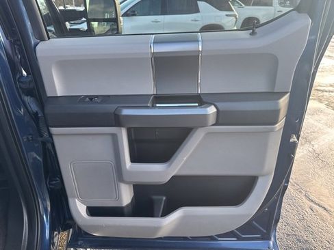 Used 2016 Ford F150 XLT w/ Equipment Group 302A Luxury image 21