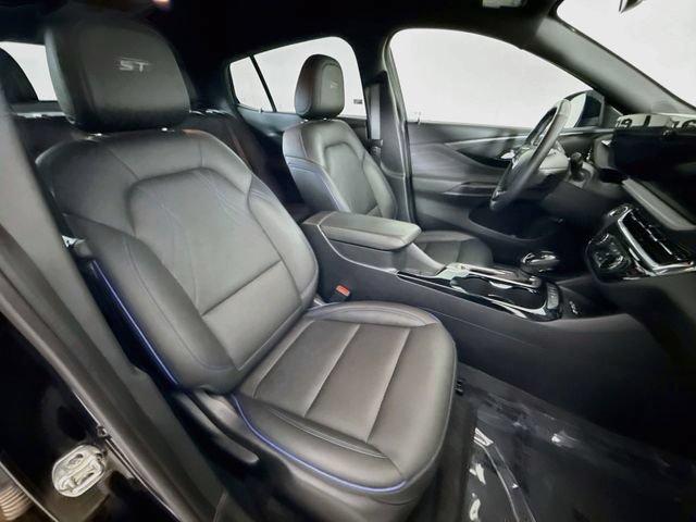 Used 2025 Buick Envista Sport Touring w/ Convenience I Package FWD image 27