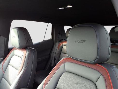 New 2026 Chevrolet Equinox RS w/ Convenience Package III image 18