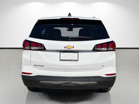 Used 2022 Chevrolet Equinox LT image 4