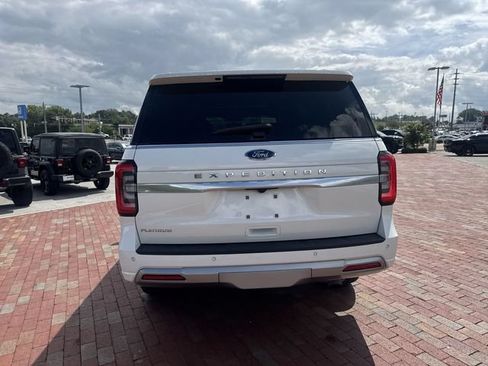Used 2024 Ford Expedition Platinum AWD/4WD image 35